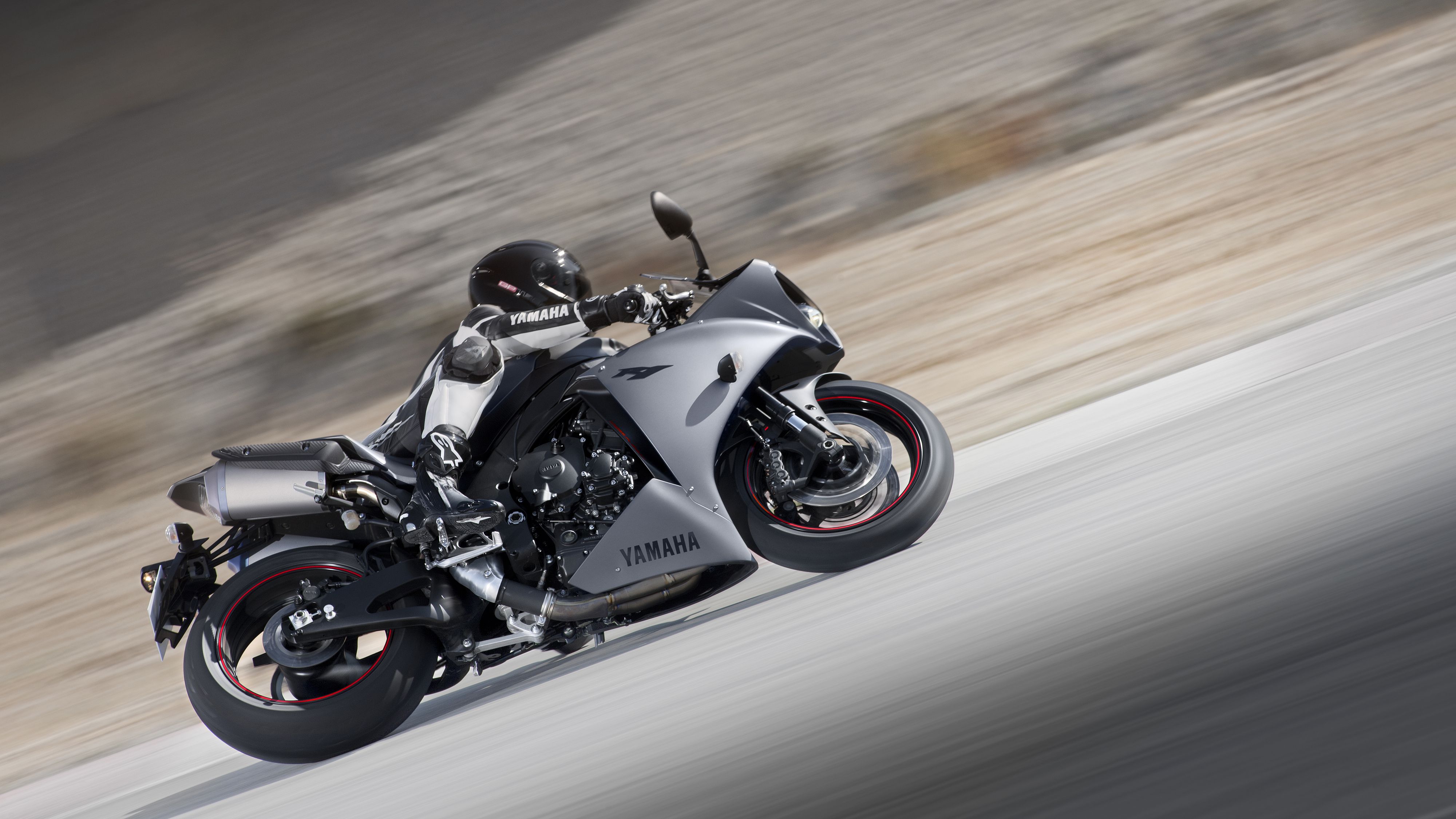 Iconic EU products - 2012 R1 - Yamaha Motor