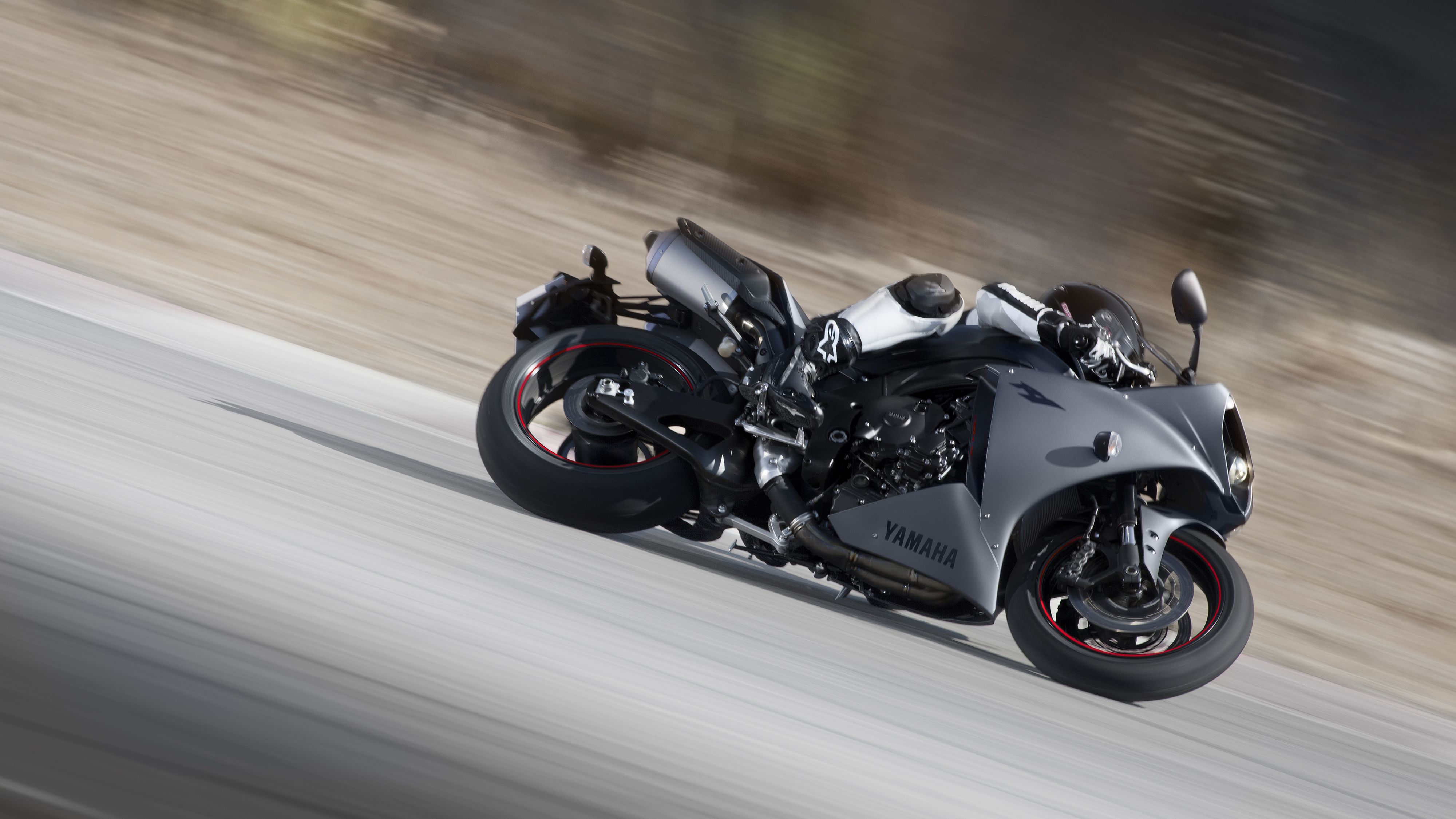 Iconic EU products - 2012 R1 - Yamaha Motor