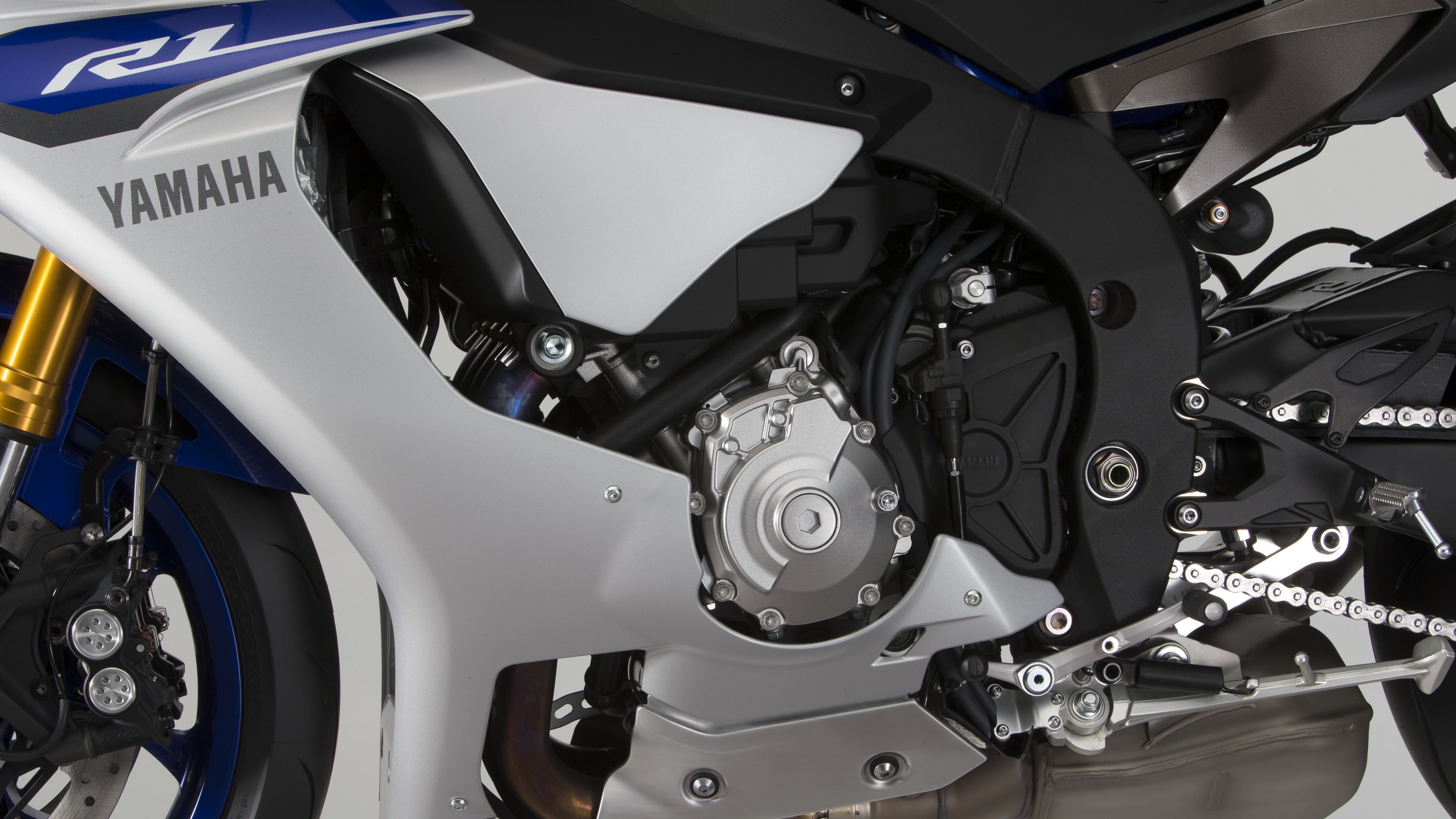 R1m engine deals