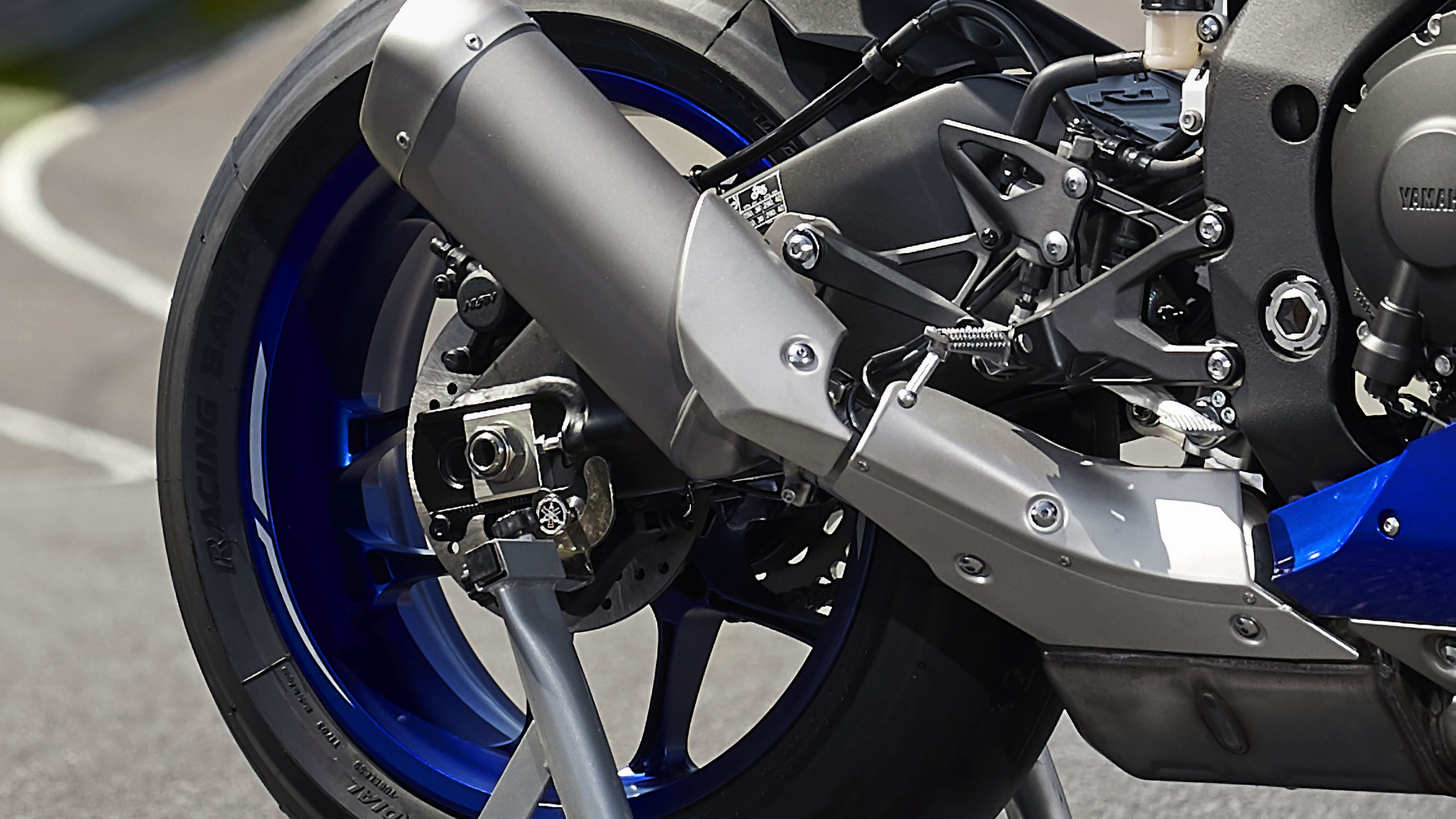 Iconic EU products - 2020 R1 - Yamaha Motor