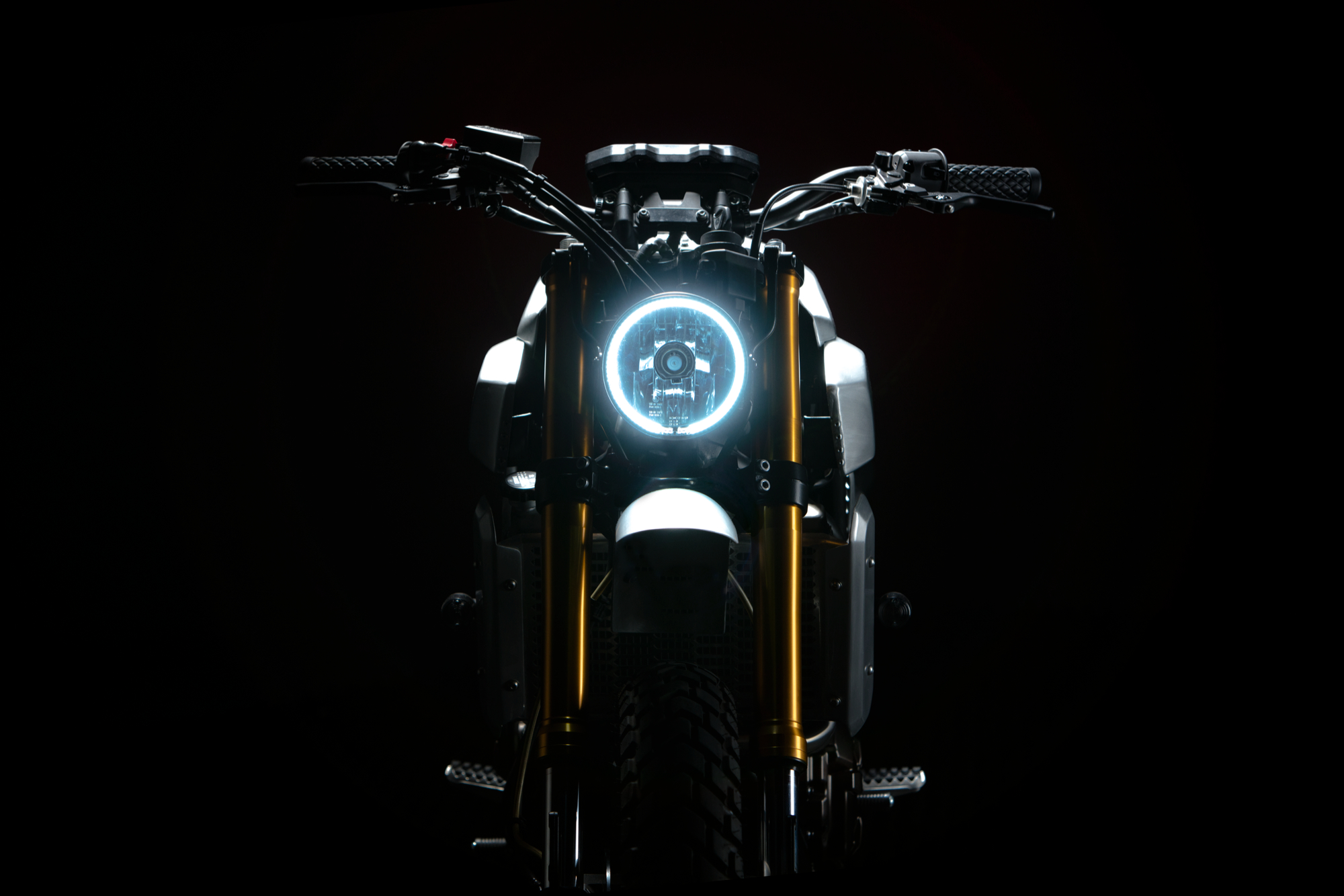 Custom xsr shop 700