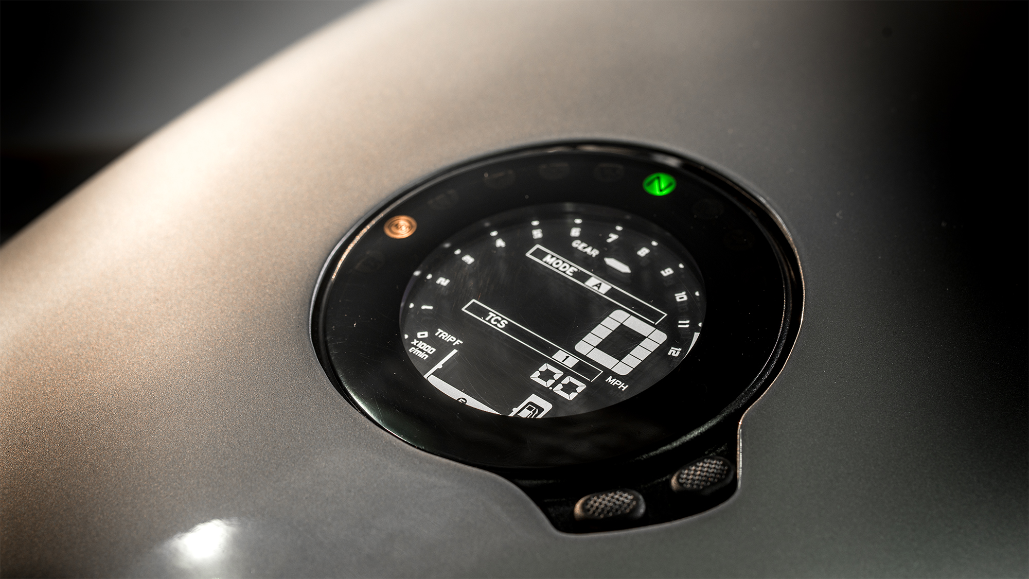 Xsr900 tcs store