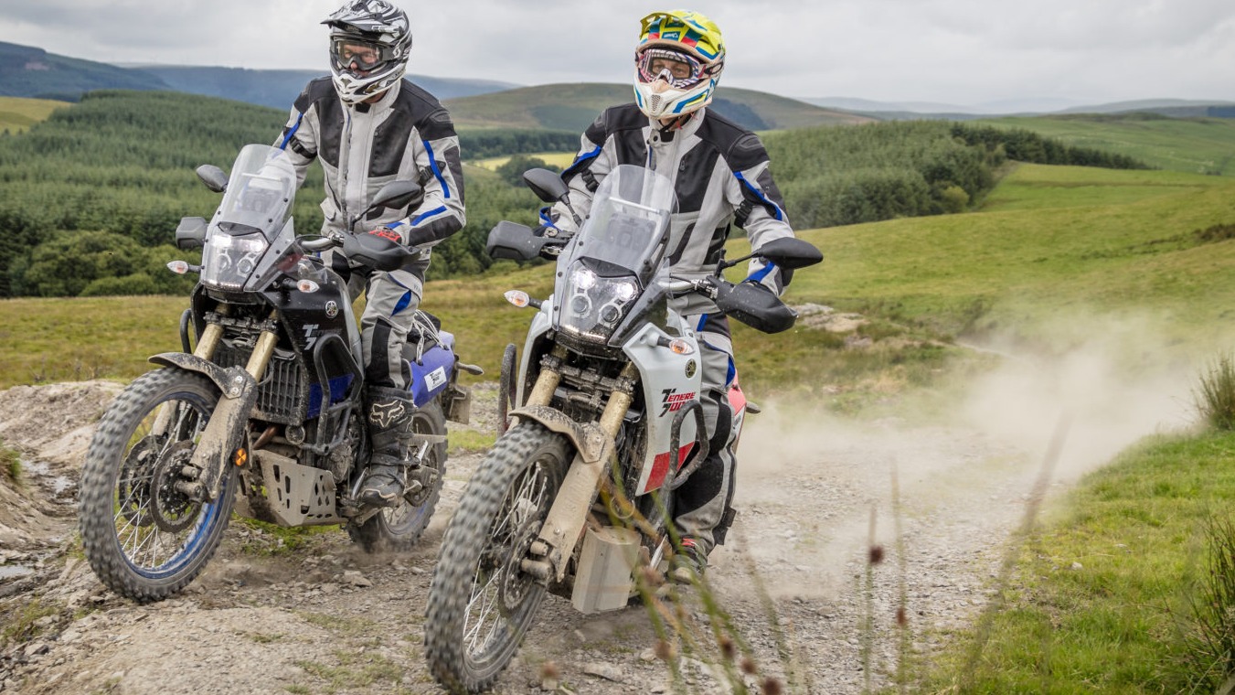 Motor adventure yamaha deals