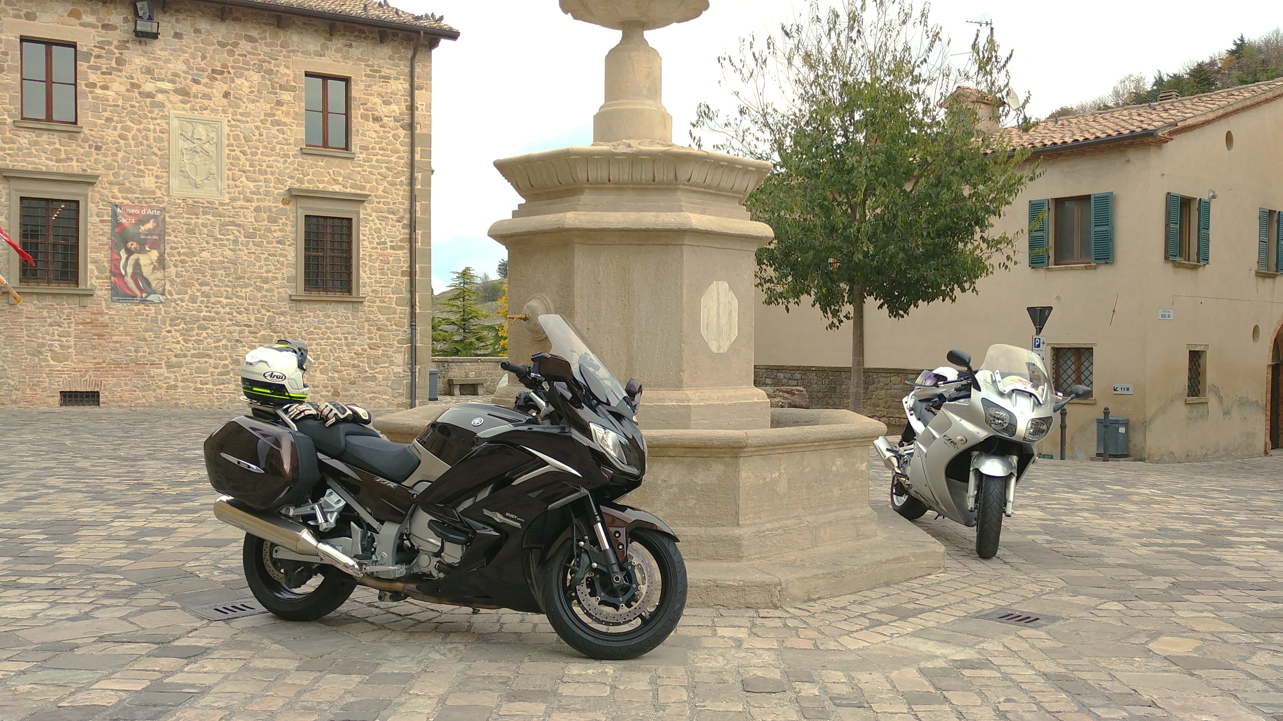 FJR1300 Club Italia - Club Ufficiali - Yamaha Motor