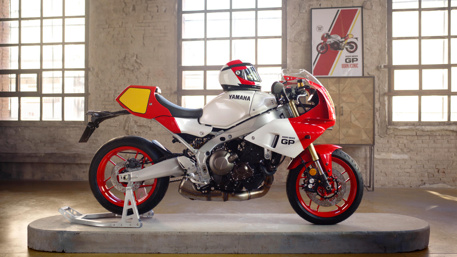 Nouvelle XSR900 GP, la naissance d'une icône - Yamaha Motor